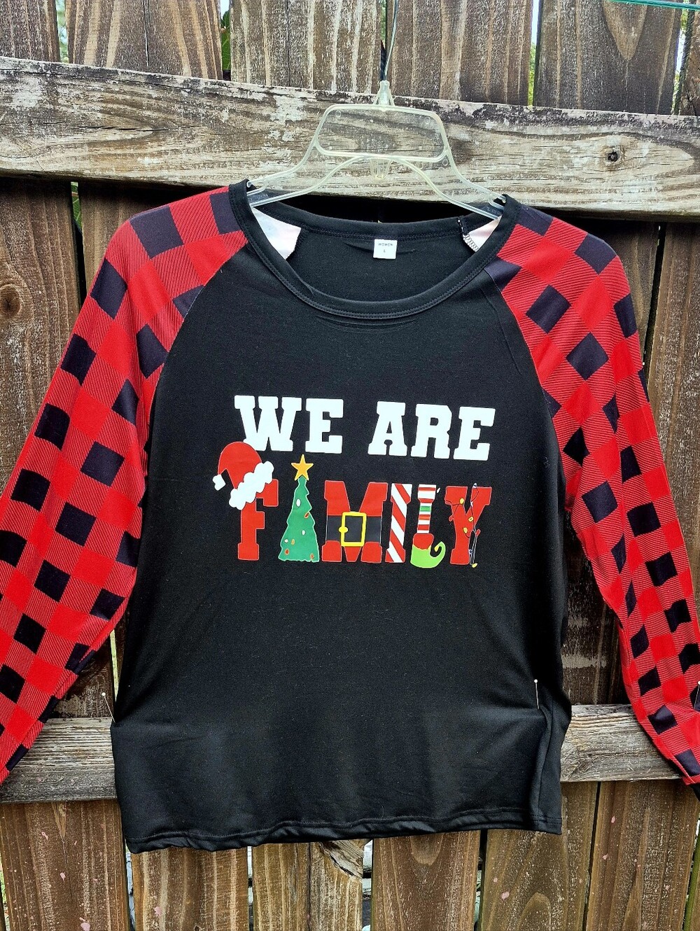 Christmas We Are Family Black Polyester T-Shirt Large Women Plaid Long Sleeve